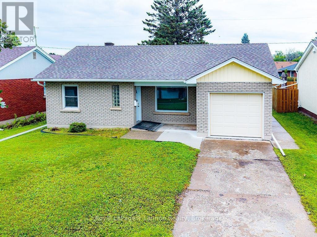 356 Kingsway Avenue, Thunder Bay, ON, P7E 2A5