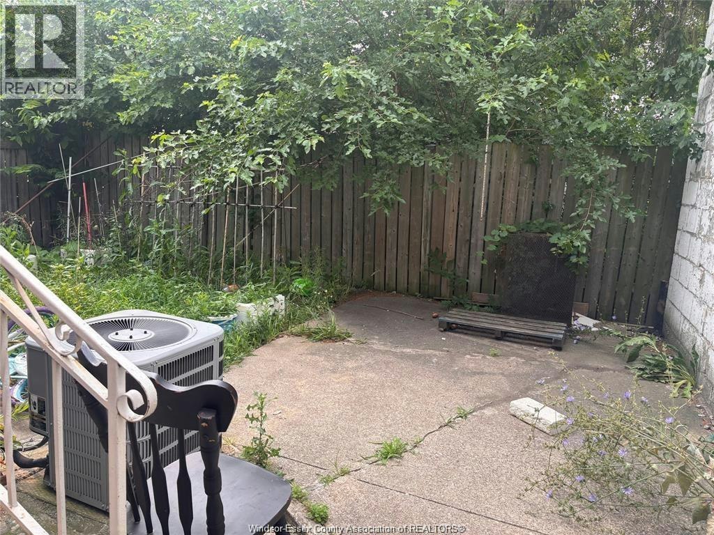 637 Tuscarora, Windsor, ON, N9A 3M3 - 6
