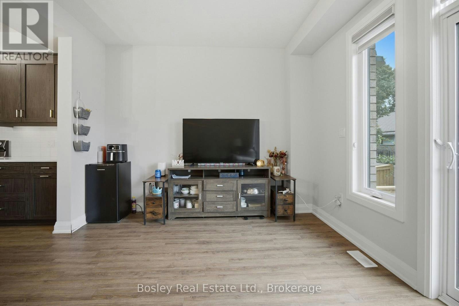 29-143 Elgin Street N, Cambridge, ON, N1R 0E1 - 8