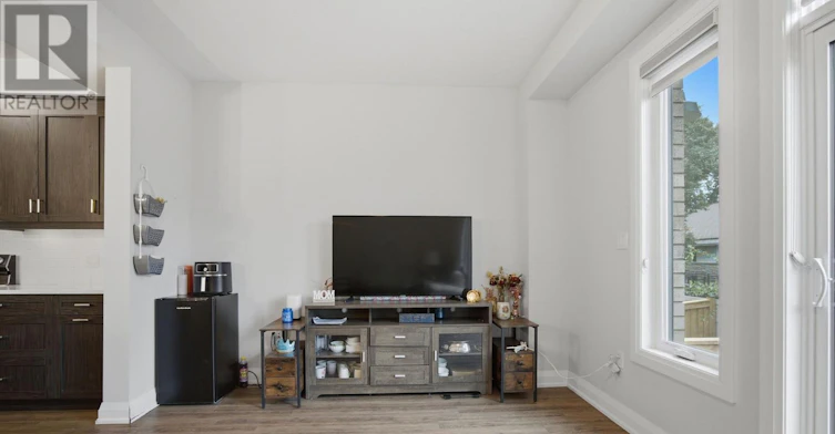 29-143 Elgin Street N, Cambridge, ON, N1R 0E1 - 8