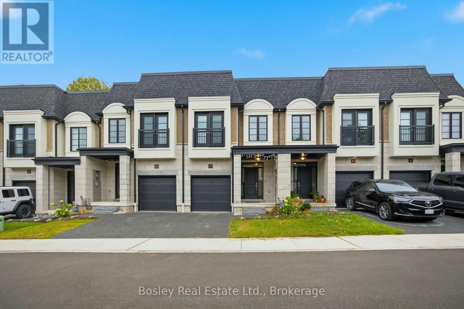 29-143 Elgin Street N, Cambridge, ON, N1R 0E1