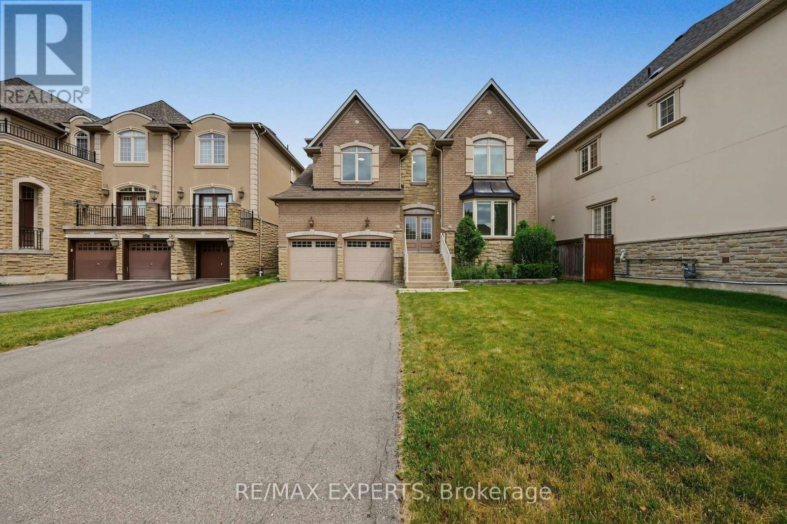 12 Sweet Valerie Court, Vaughan, ON, L6A 0C6