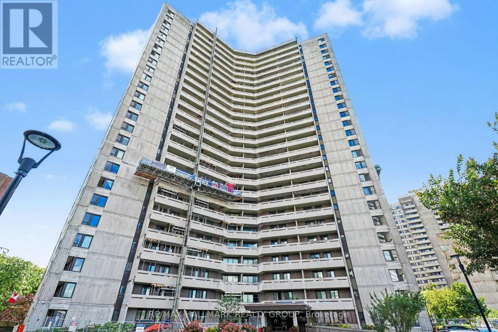 1112-1171 Ambleside Drive, Ottawa, ON, K2B 8E1