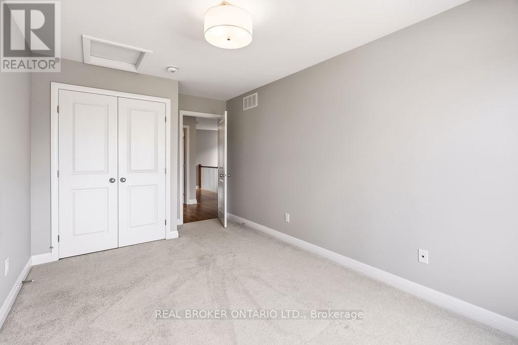78 Michael Stoqua Street, Ottawa, ON, K1K 5A2 - 20