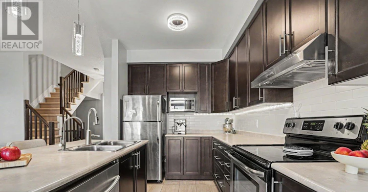 673 Spring Valley Drive, Ottawa, ON, K1W 0C7 - 4