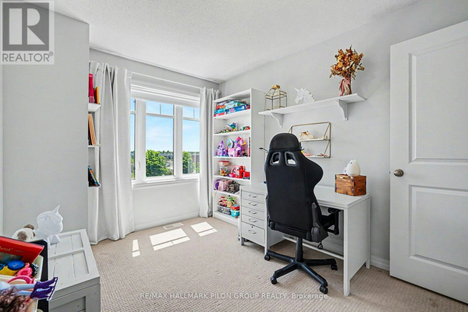 673 Spring Valley Drive, Ottawa, ON, K1W 0C7 - 18