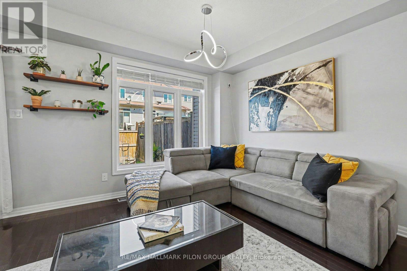 673 Spring Valley Drive, Ottawa, ON, K1W 0C7 - 11