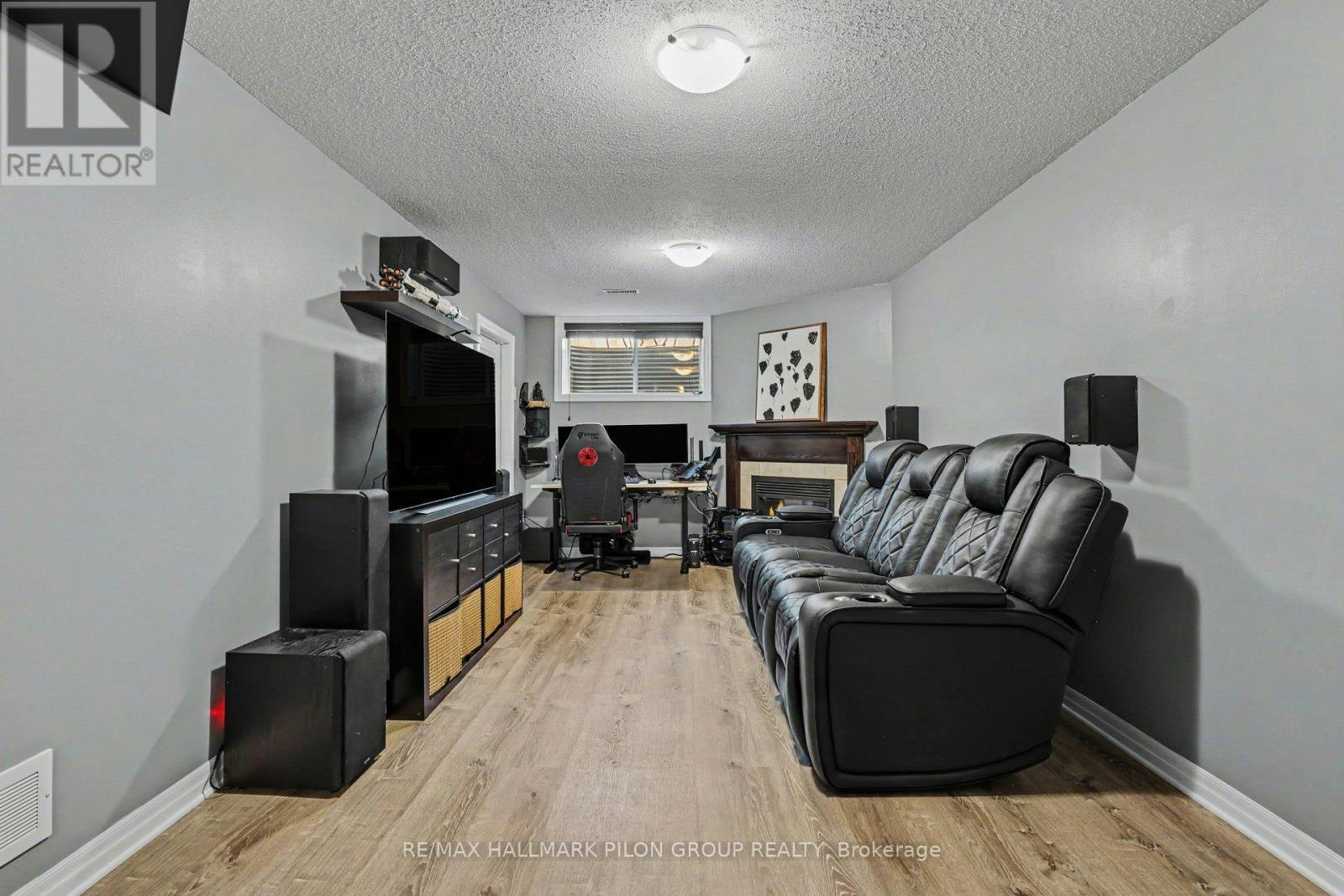673 Spring Valley Drive, Ottawa, ON, K1W 0C7 - 20