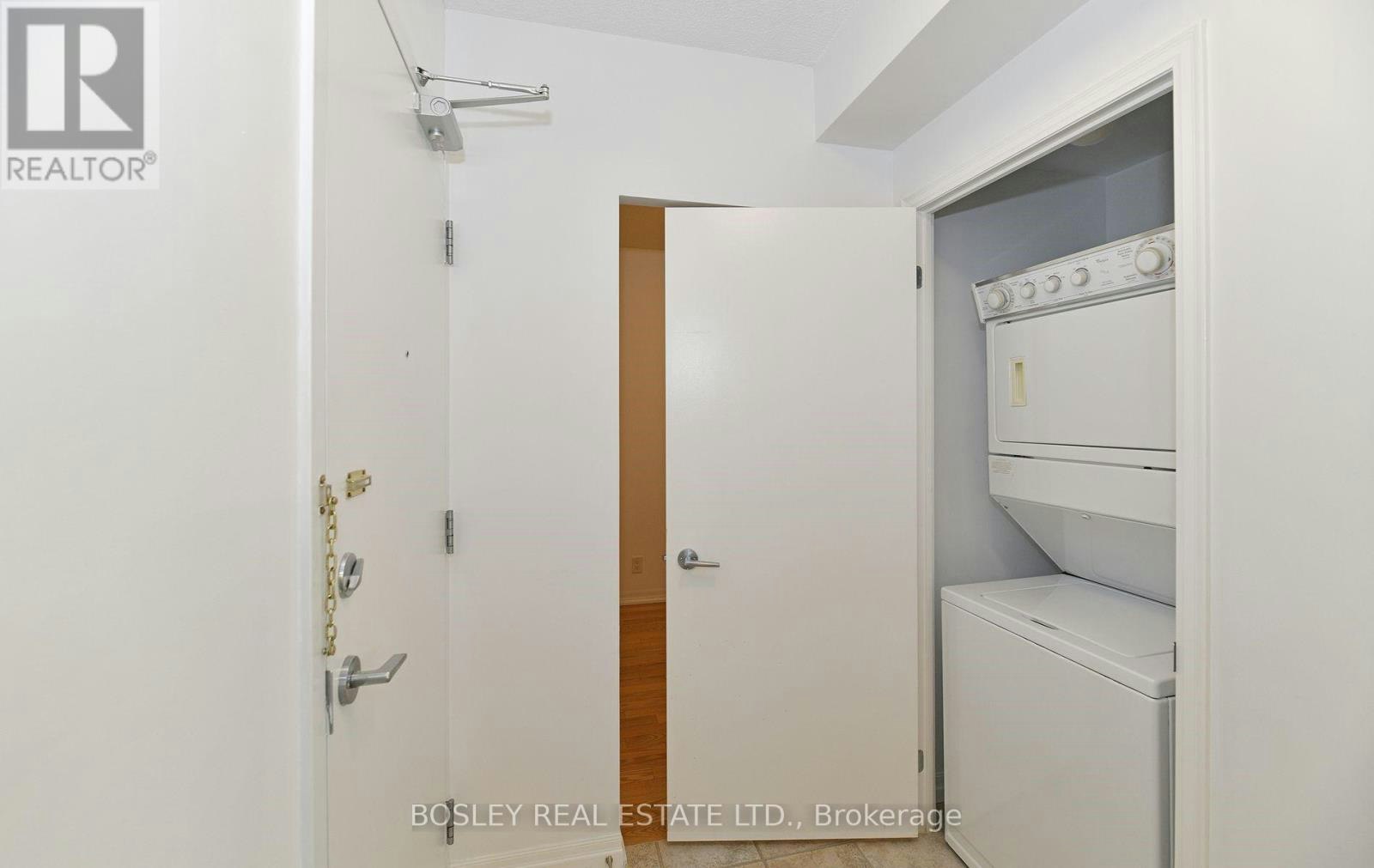 207-38 Fontenay Court, Toronto, ON, M9A 5H5 - 12