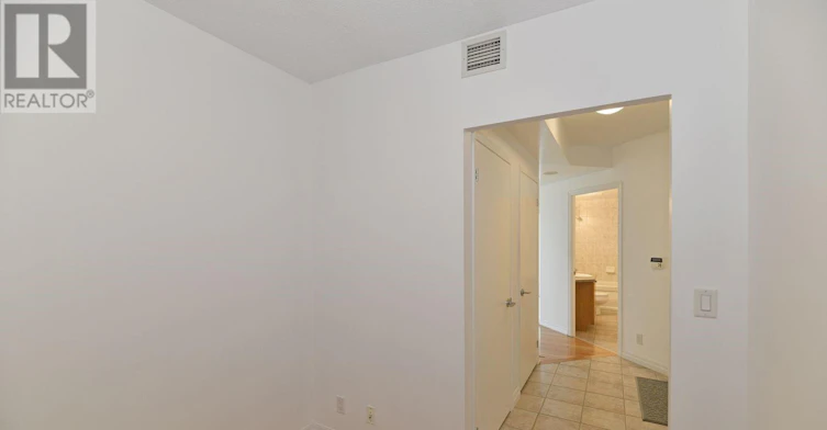207-38 Fontenay Court, Toronto, ON, M9A 5H5 - 15