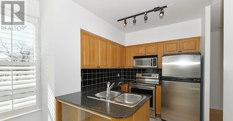 207-38 Fontenay Court, Toronto, ON, M9A 5H5 - 26