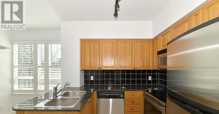 207-38 Fontenay Court, Toronto, ON, M9A 5H5 - 28