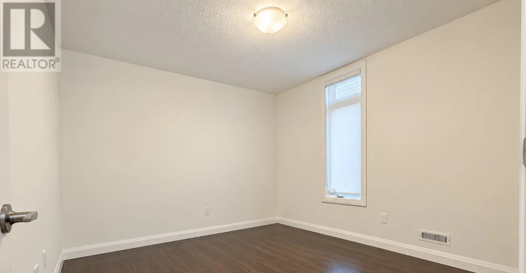 106-3260 Singleton Avenue, London, ON, N6L 0E7 - 4