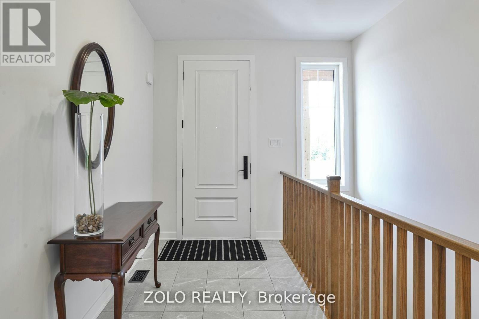 94-1006 Holly Meadow Court, Lake of Bays, ON, P0H 0K1 - 3