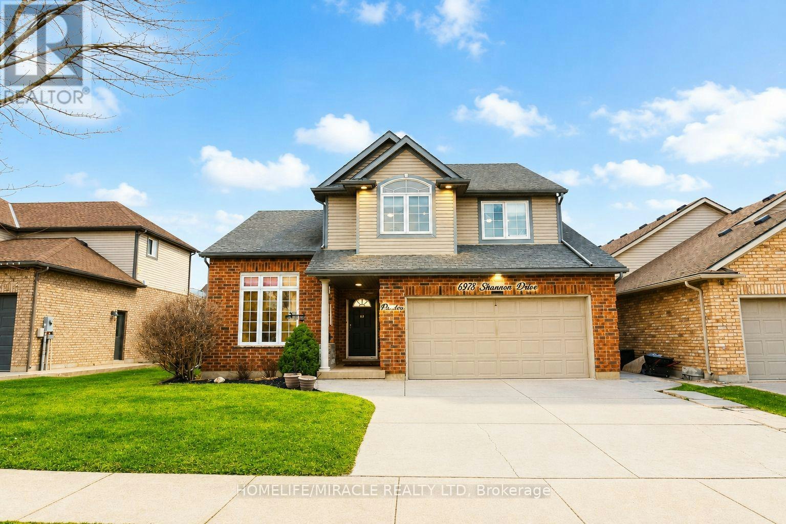 6978 Shannon Drive, Niagara Falls, ON, L2H 3N7