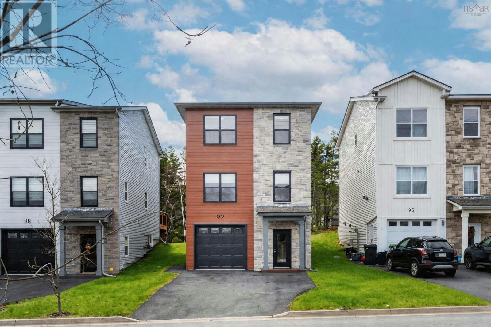 92 Puncheon Way, Hammonds Plains, NS, B4B 2K9