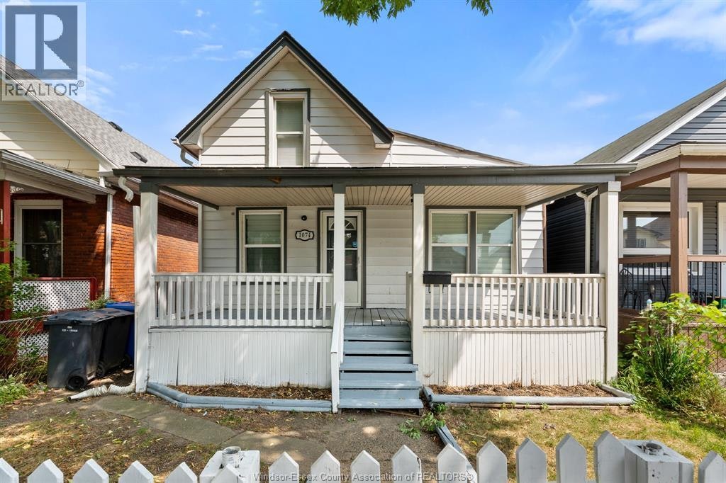 1074 Hickory Road, Windsor, ON, N8Y 3S1