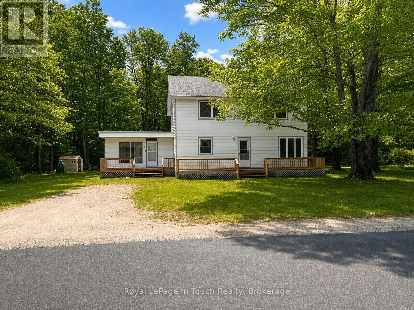874 Cedar Point Road, Tiny, ON, L9M 0K1