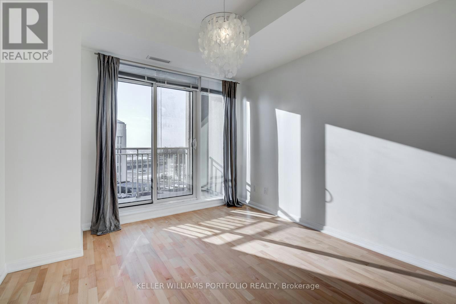 727-628 Fleet Street, Toronto, ON, M5V 1A8 - 13
