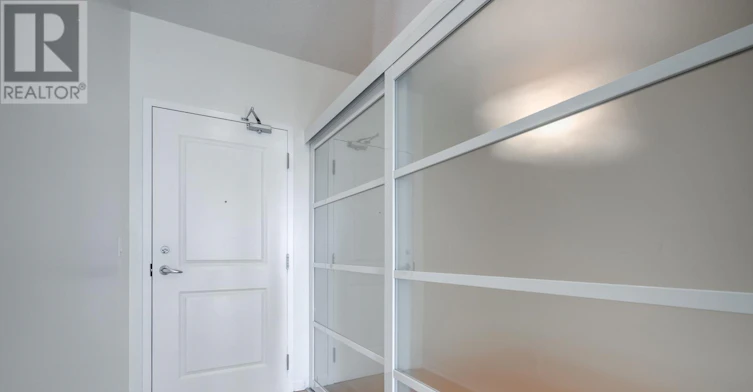 727-628 Fleet Street, Toronto, ON, M5V 1A8 - 2