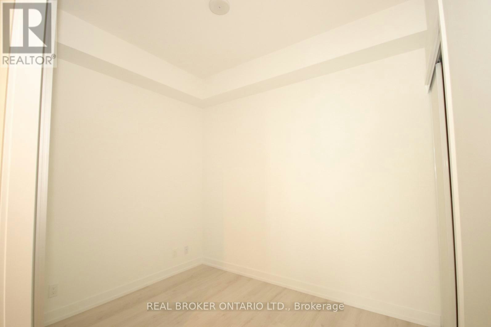 722-33 Helendale Avenue, Toronto, ON, M4R 0A4 - 6