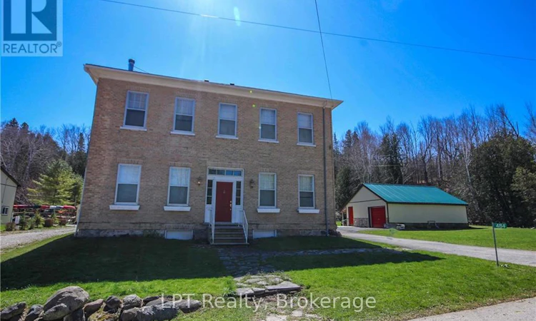 484 Carlisle Street