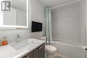 320-2301 Danforth Avenue, Toronto, ON, M4C 1K5 - 5