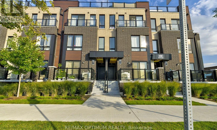 4-235 Mclevin Avenue