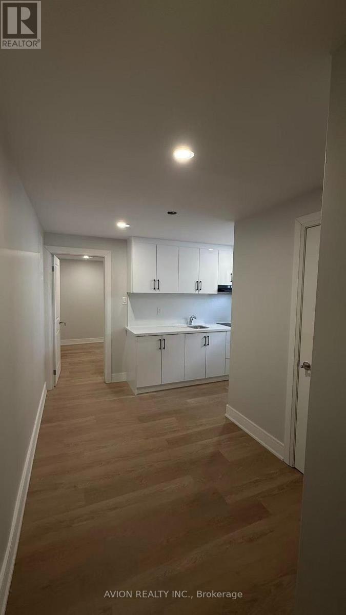 248 Fairglen Avenue, Toronto, ON, M1W 1B1 - 5