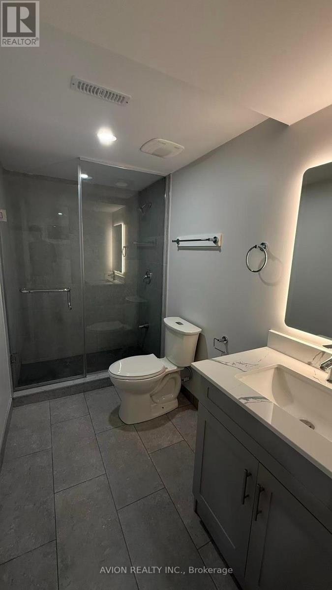 248 Fairglen Avenue, Toronto, ON, M1W 1B1 - 7