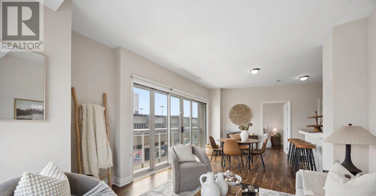 305-44 Bond Street W, Oshawa, ON, L1G 6R2 - 4