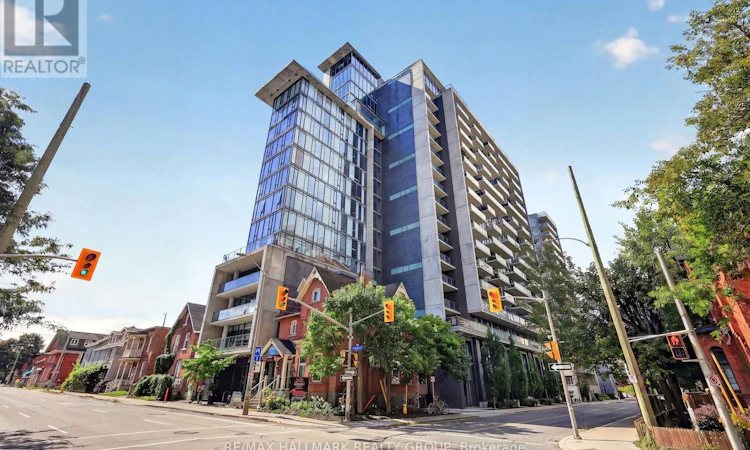 1613-224 Lyon Street N