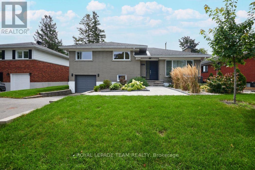 1948 Navaho Drive N, Ottawa, ON, K2C 0T6