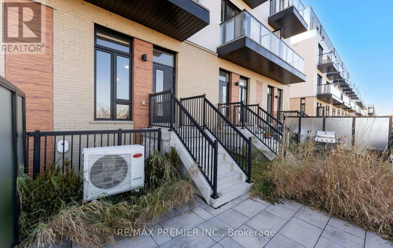 408-11 Steckley House Lane, Richmond Hill, ON, L4S 0N1 - 44