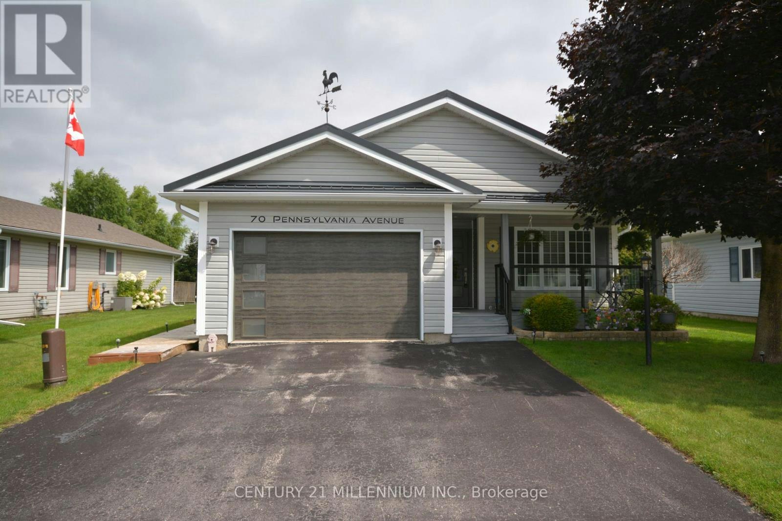 70 Pennsylvania Avenue, Wasaga Beach, ON, L9Z 3A8