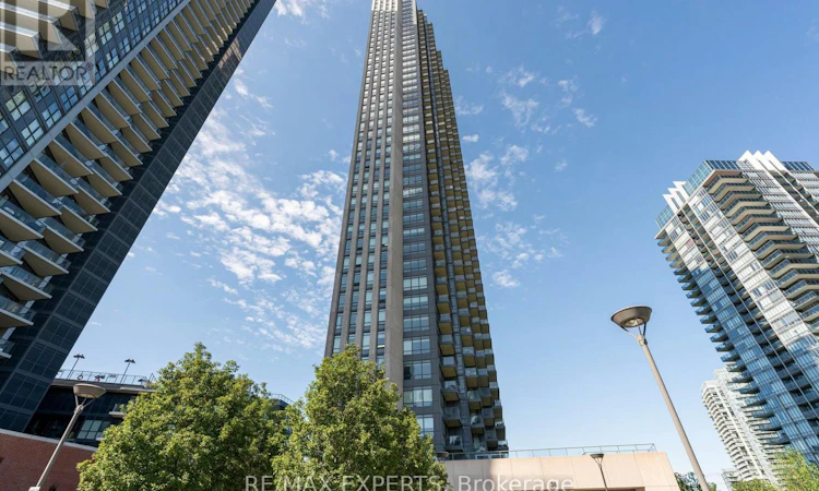 1905-36 Park Lawn Road