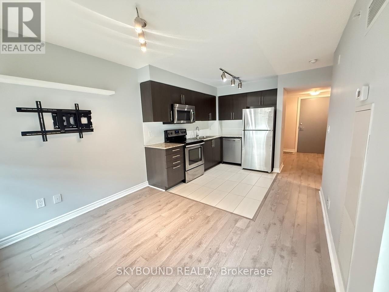 222-80 Esther Lorrie Drive, Toronto, ON, M9W 0C6 - 6