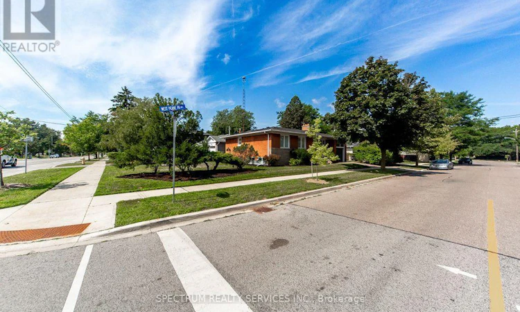 131 Deane Park Drive WEST