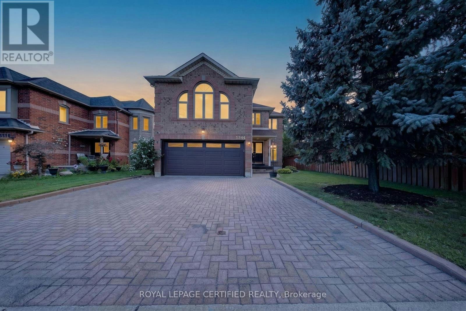5344 Segriff Drive, Mississauga, ON, L5V 1Y7