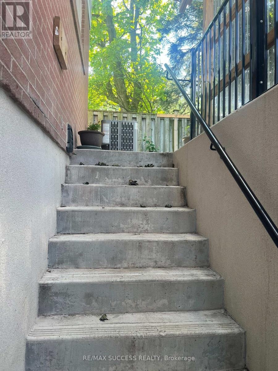 BASEMENT-583 Tedwyn Drive, Mississauga, ON, L5A 1K1 - 32