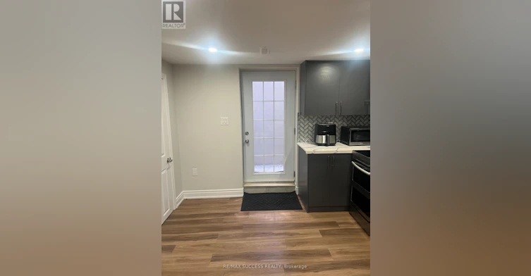 BASEMENT-583 Tedwyn Drive, Mississauga, ON, L5A 1K1 - 4