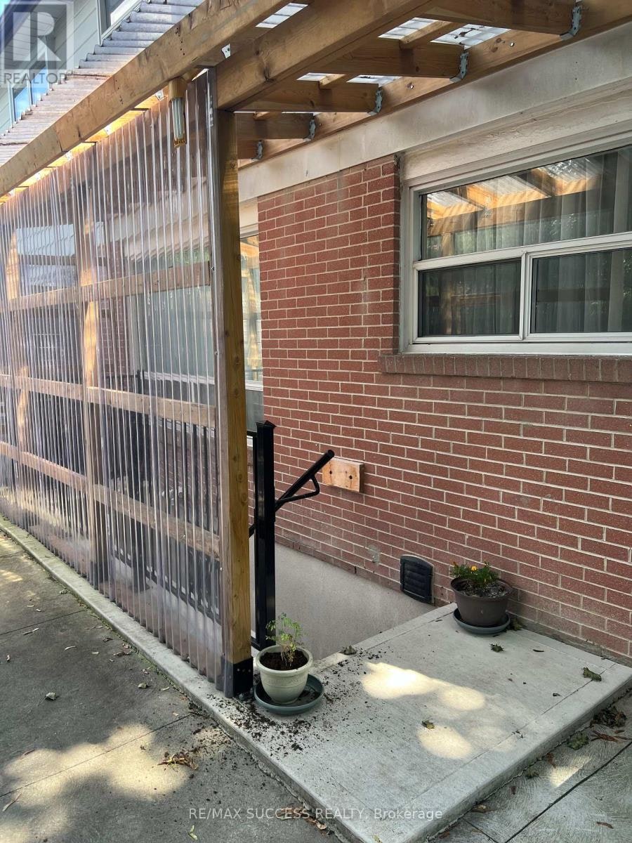 BASEMENT-583 Tedwyn Drive, Mississauga, ON, L5A 1K1 - 39