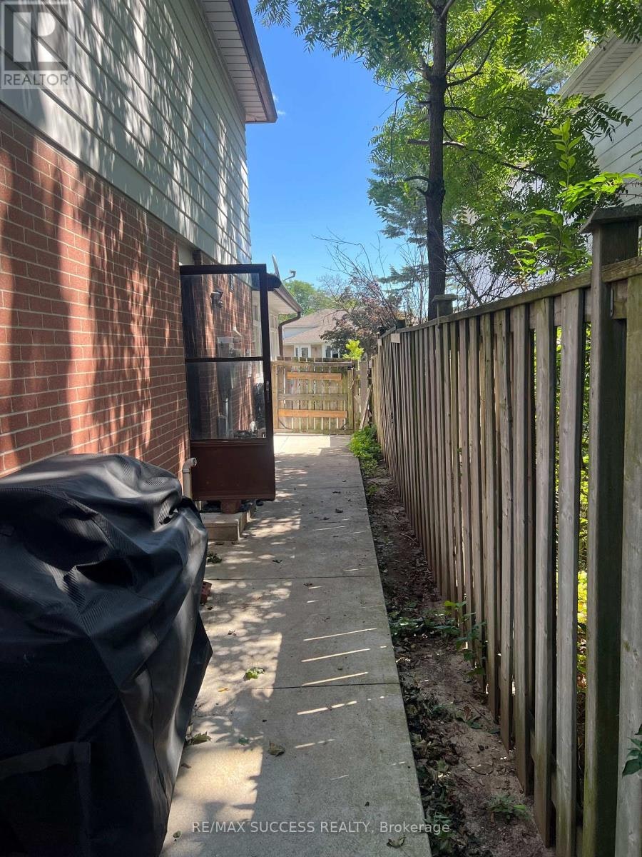 BASEMENT-583 Tedwyn Drive, Mississauga, ON, L5A 1K1 - 40