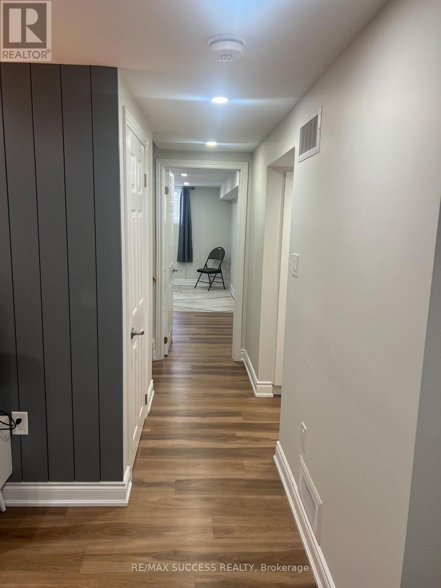 BASEMENT-583 Tedwyn Drive, Mississauga, ON, L5A 1K1 - 11