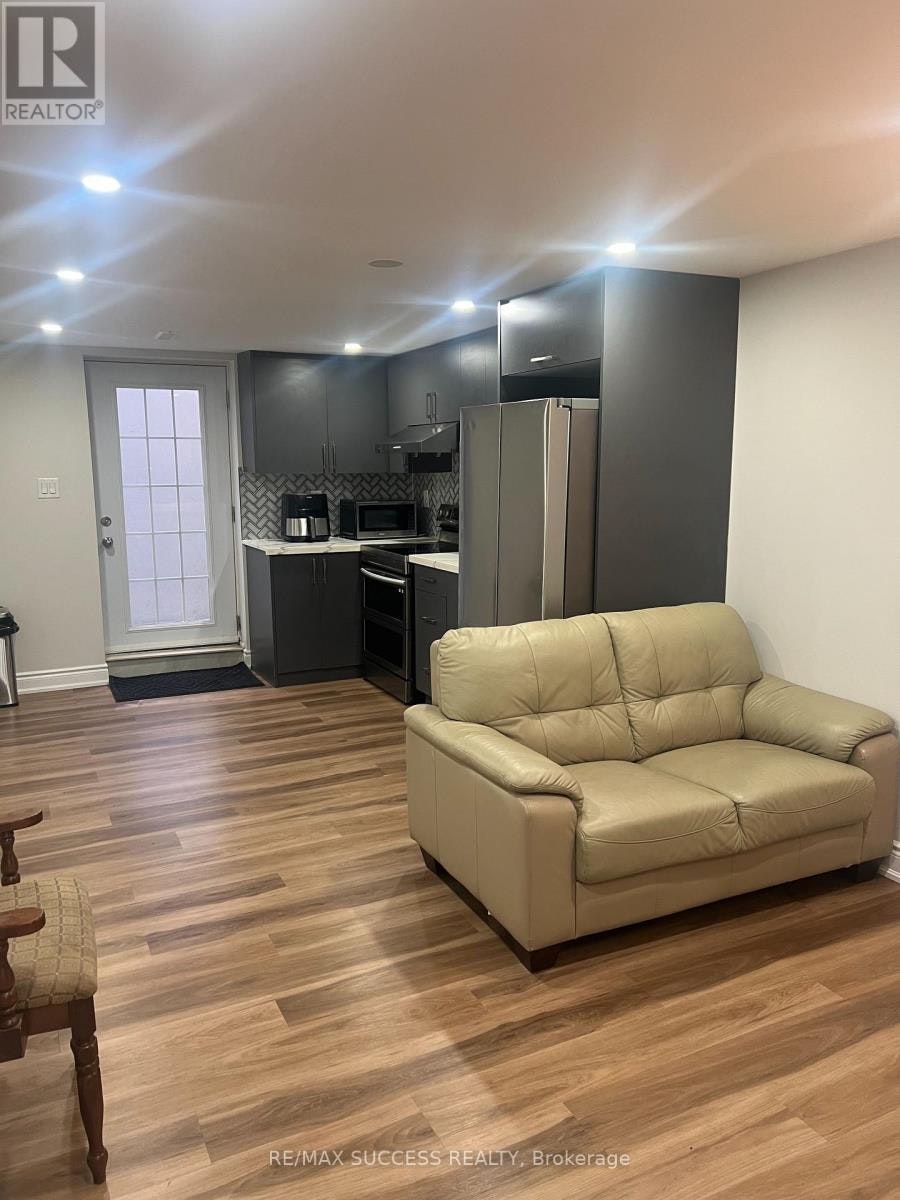 BASEMENT-583 Tedwyn Drive, Mississauga, ON, L5A 1K1 - 26