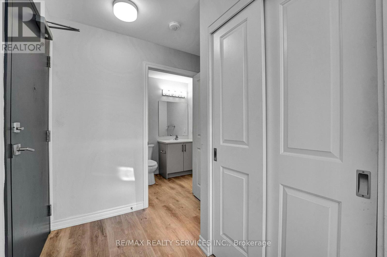 515-397 Codd's Road, Ottawa, ON, K1K 5C7 - 14