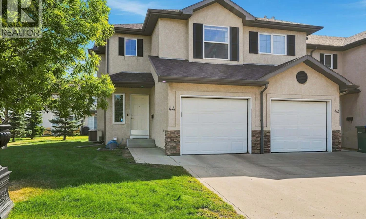 44-3101 Tregarva Drive E