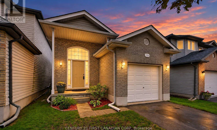1354 Aspenridge Crescent