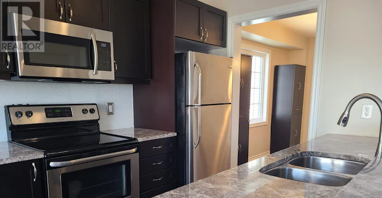 609 Foxlight Circle, Ottawa, ON, K2M 0L9 - 6