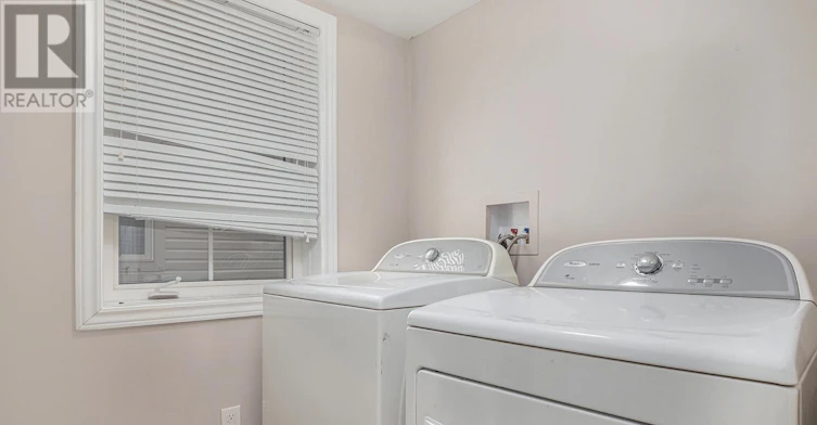 609 Foxlight Circle, Ottawa, ON, K2M 0L9 - 4